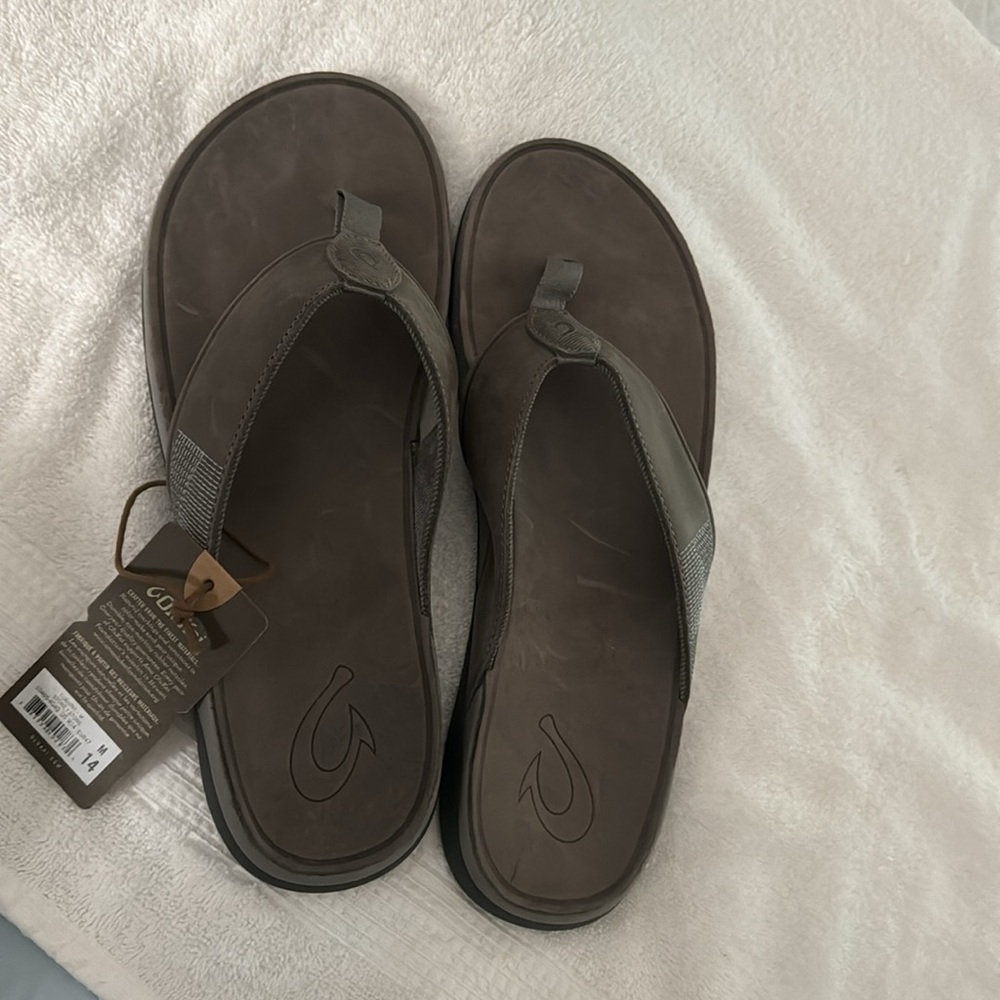 OluKai TUAHINE Men’s size 14 Color STONE NEW WITH TAGS